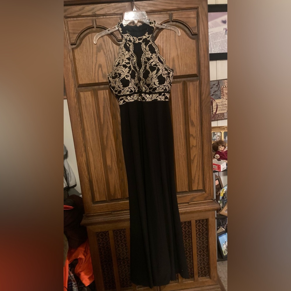 Elegant Black and Gold Women's Dress